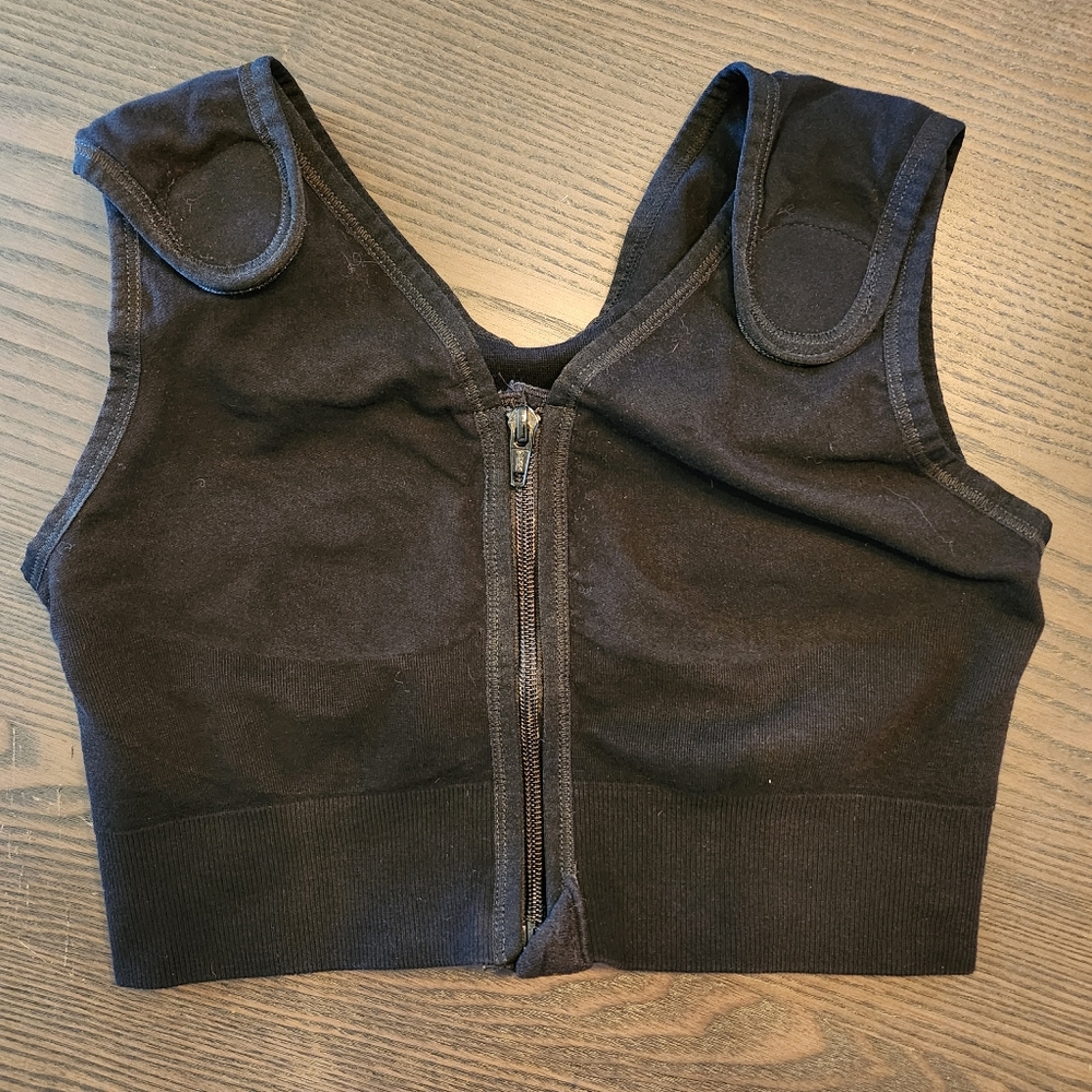 Front‑Zip Black Comfort Support Bra